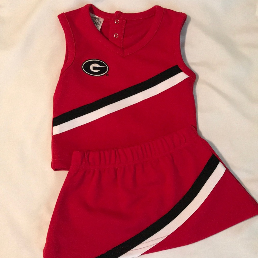 UGA cheerleaders outfit